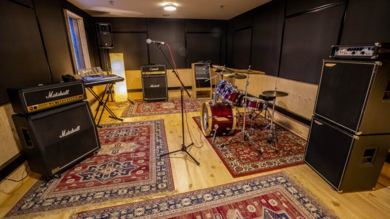 Room 6